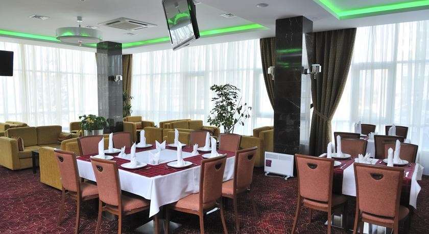 Hotel Ozz